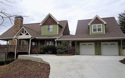 359 Shelton Springs Dr, Hayesville, NC 28904-8069