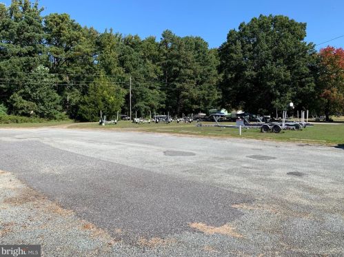 69 Currioman Dr, Montross VA  22520-4130 exterior