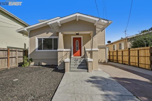 1802 88th Ave, Oakland CA  94621-1008 exterior