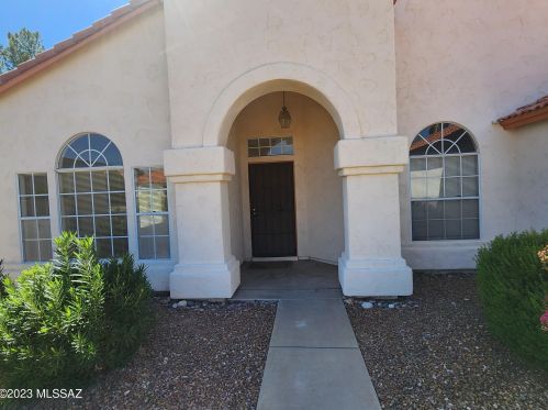 9413 Warbler Pl, Tucson, AZ 85742-9312