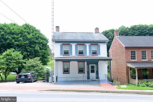 34 Main St, Railroad, PA 17355