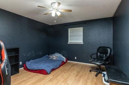 3621 Wayland Dr, Fort Worth TX  76133-3005 exterior