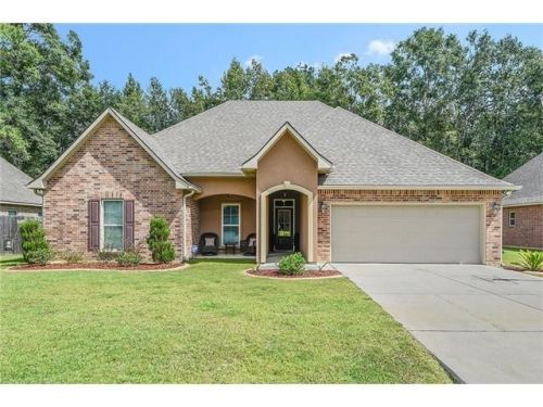 867 Woodsprings Ct, Covington, LA 70433-7490
