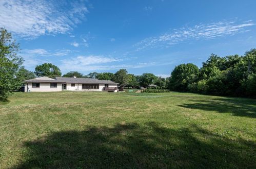 1545 Cedar Ln, Milwaukee WI  53217-1102 exterior