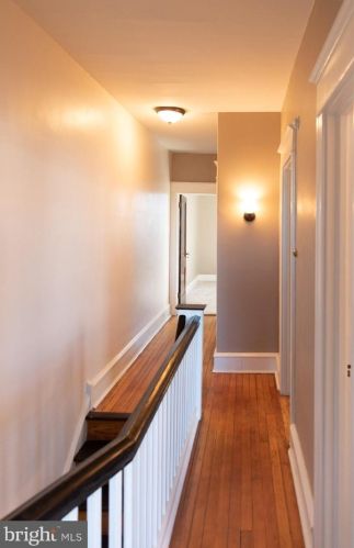 540 Chew Ave, Philadelphia PA 19120-2465 exterior