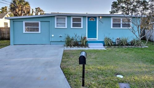 6490 64th Ave, Pinellas Park, FL 33781-5216
