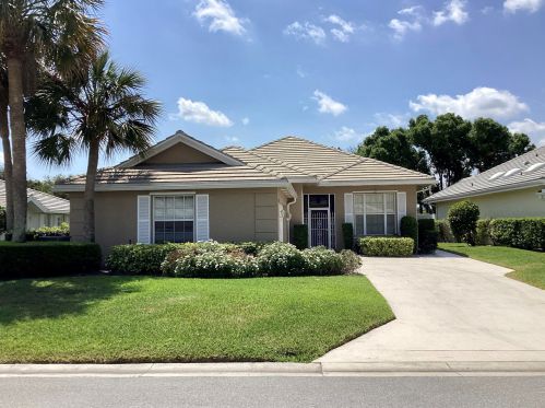 1542 Amherst Dr, Fort Pierce FL  34986-2450 exterior