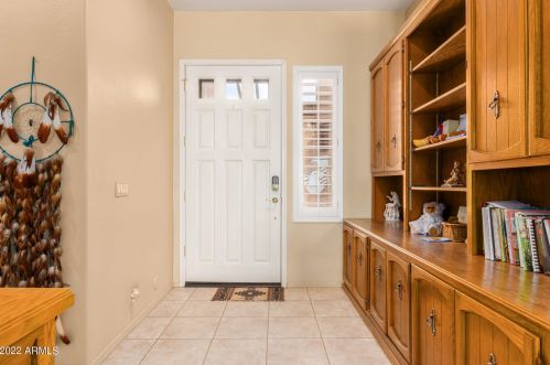 362 Ashley Dr, Chandler AZ  85225-4135 exterior