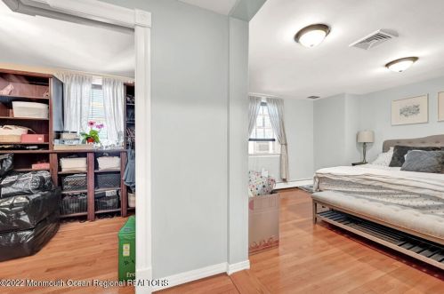 121 Avenue A, Bayonne NJ  07002-1255 exterior