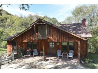 160 Gilmer St, Kingsport, TN 37665-1368
