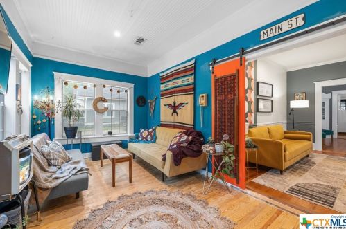 1708 Main St, Georgetown TX 78626-7924 exterior