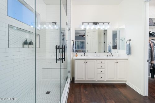 4088 Comstock Dr, Gilbert AZ 85296 exterior