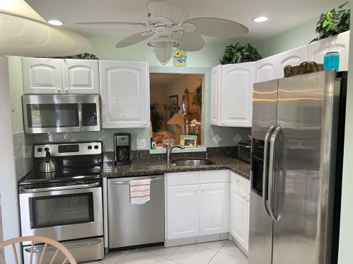 6877 Moonlit Dr, Delray Beach, FL 33446-1631