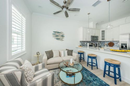 383 Windrush Loop, Tarpon Springs, FL 34689-0012