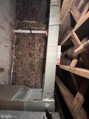 1208 Walnut St, Harrisburg PA  17103-2252 exterior