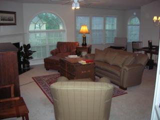 634 Timberline Ridge Ln, Winston Salem, NC 27106-3074