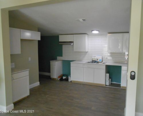 4857 Cambridge Dr, Mims FL  32754-5479 exterior