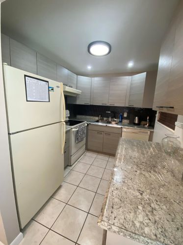 104 Cambridge, West Palm Beach, FL 33417-1318