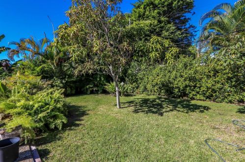 712 10th Ave, Hollywood FL  33019-1903 exterior