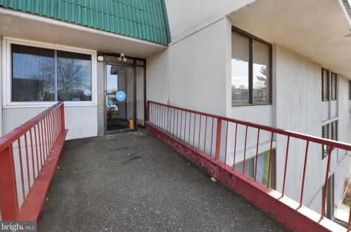 2231 Forest Ln, Collegeville, PA 19473-1026