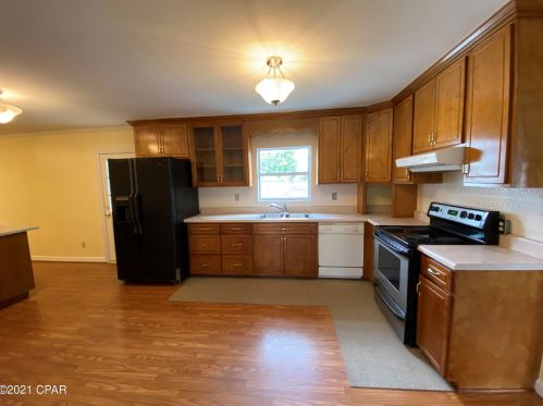 2487 3 Ave, Alford FL  32420-6847 exterior