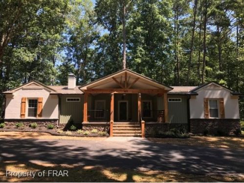 827 Clearwater Dr, Sanford NC  27330-9154 exterior