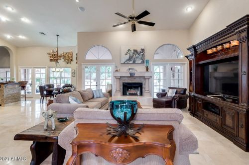 15257 18th St, Phoenix AZ 85022-5038 exterior