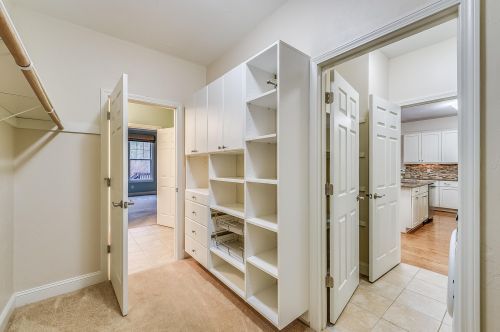 70 Greyhawk Dr, Mashpee MA 02649-4420 exterior