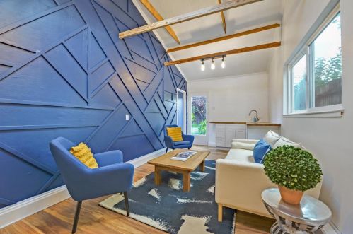 1640 Kentfield Ave, Redwood City CA  94061-2706 exterior