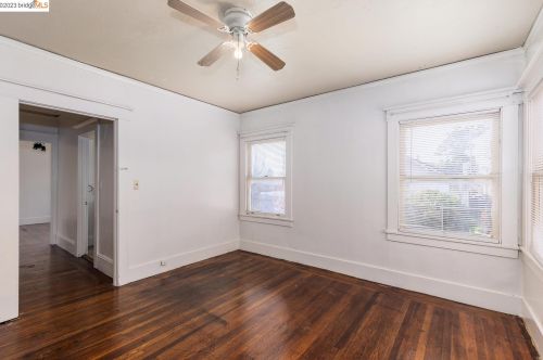 2545 Havenscourt Blvd, Oakland CA  94605-1970 exterior