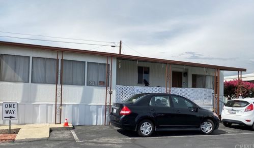 337 Route 66, Glendora CA  91740-4385 exterior