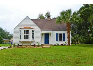 405 Maxwell St, Lakeland, FL 33803-2170