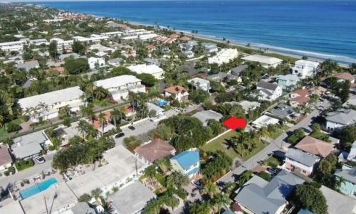 16 Tropical Dr, Boynton Beach, FL 33435-8717