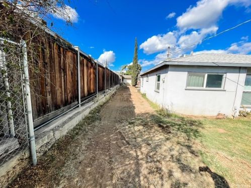 6765 Chadbourne Ave, Riverside, CA 92505-2047