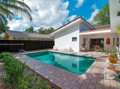 3220 37th St, Hollywood FL  33021-2636 exterior