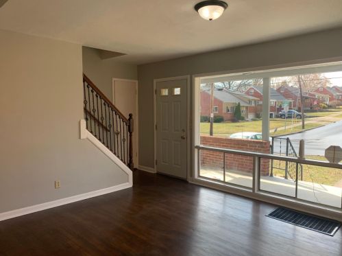 3300 Greenway Ave, Cincinnati, OH 45248-5119