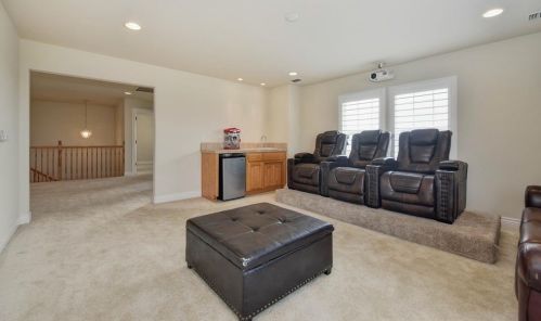 1781 Summer Cloud Ct, Folsom CA  95630-6249 exterior