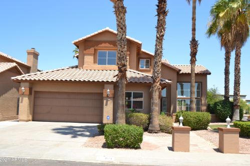 901 Red Rock St, Gilbert, AZ 85234