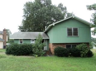 100 Newgate Dr, Simpsonville SC  29681-2107 exterior