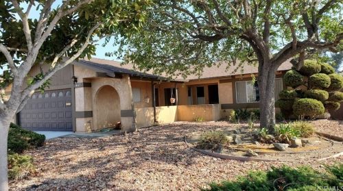 657 Garfield Pl, Pismo Beach, CA 93420-4121