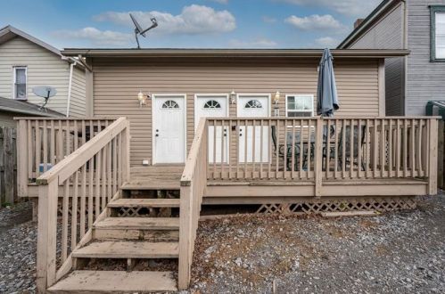 904 Penn Ave, New Brighton PA  15066-1629 exterior