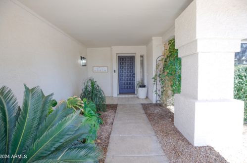 6766 Sandra Ter, Scottsdale, AZ 85254-5674