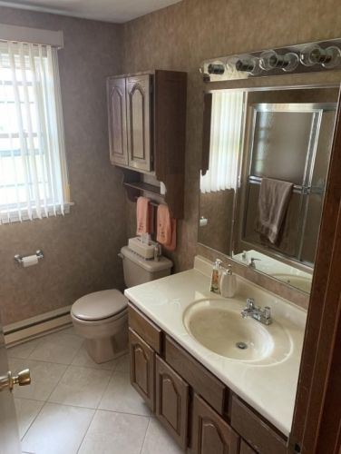 96 Lapa Farm Rd, Chicopee, MA 01013-1036