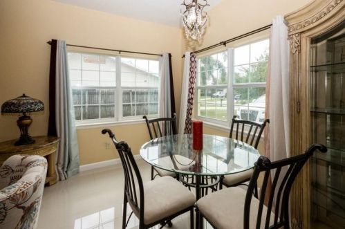 735 Curtis St, Fort Pierce FL  34983-1934 exterior