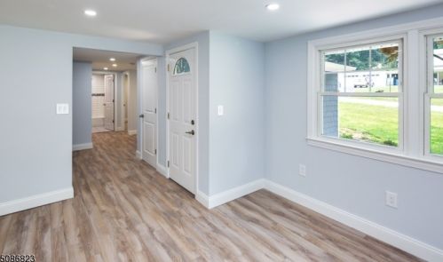 13 Orchard St, Califon NJ  07830-4134 exterior