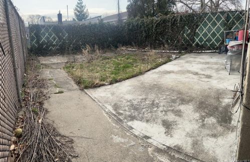 3541 Ropes Ave, Bronx NY  10475-1018 exterior