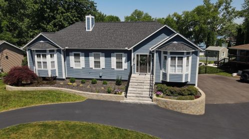 1440 Choctaw Dr, London OH  43140-8728 exterior