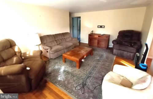 2944 Hannah Ave, Norristown, PA 19401-1531