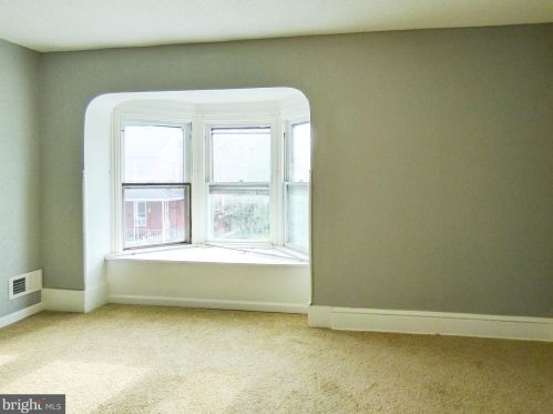 155 East St, Spring Grove PA  17362-1215 exterior