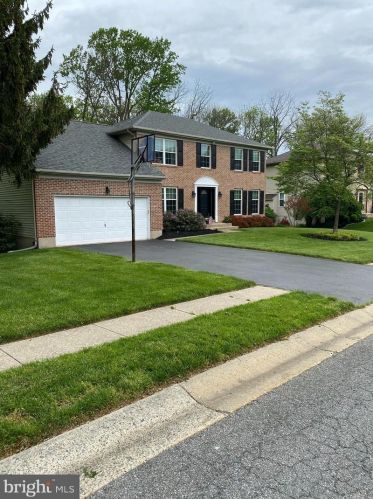 151 New Granville Rd, Wilmington DE  19808-1109 exterior
